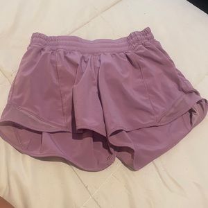 Lululemon Hotty Hot shorts